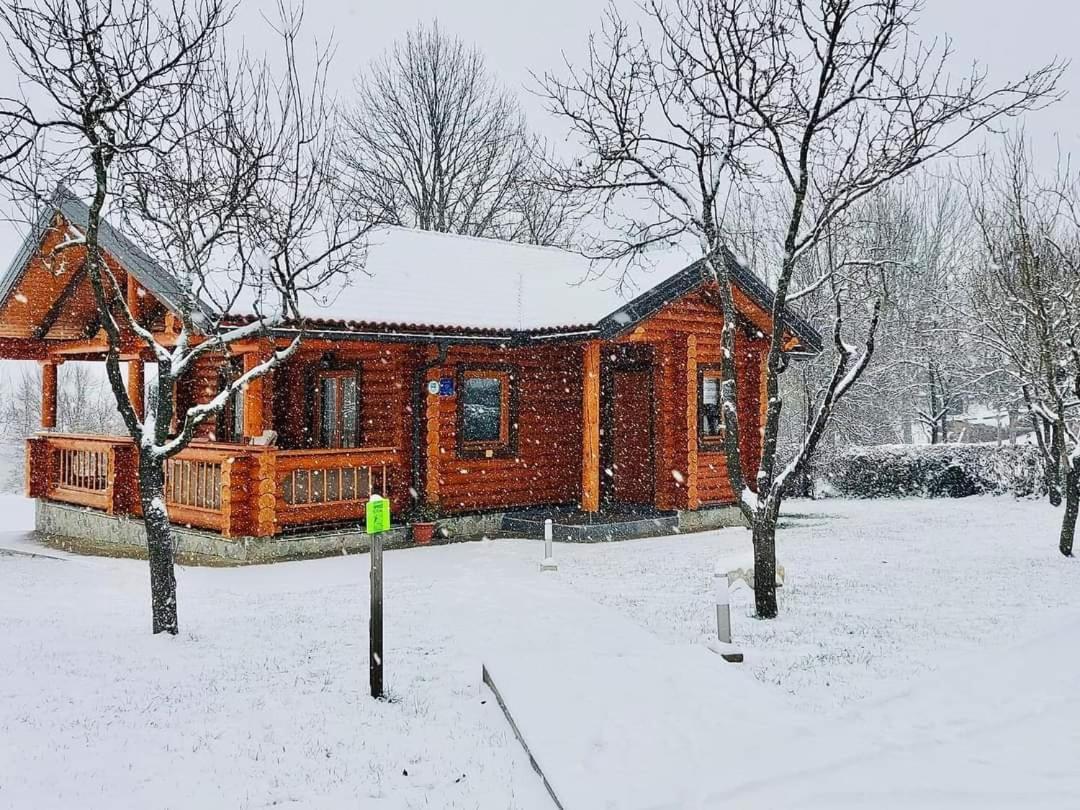 Country Lodge Vukovic Rakovica Exterior photo